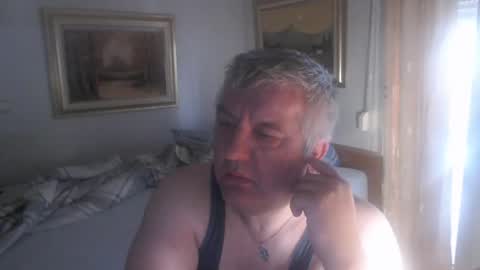 fukingcrazy online show from April 30, 6:20 am