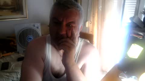 fukingcrazy online show from June 27, 9:03 am