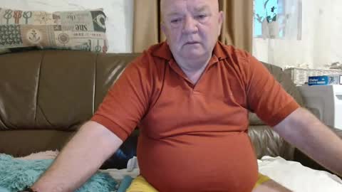 Snapshot of fullballs6 chatting on May 5, 2:30 am fullballs6 online show from May 5, 2:30 am