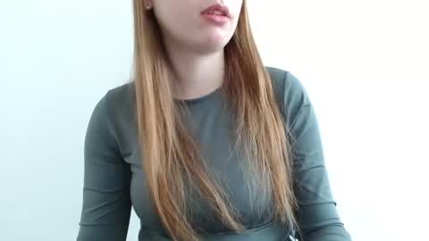 Emma online show from March 13, 9:27 am