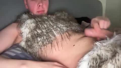 furlover912 online show from April 3, 2:37 pm