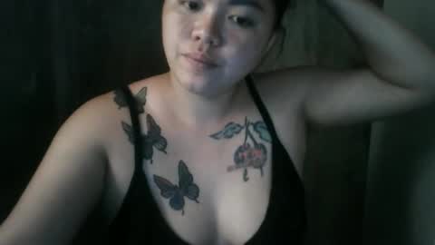 fussy_kitty9 online show from April 3, 3:48 am