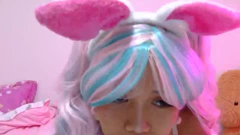 futurepixels online show from November 16, 2:22 pm