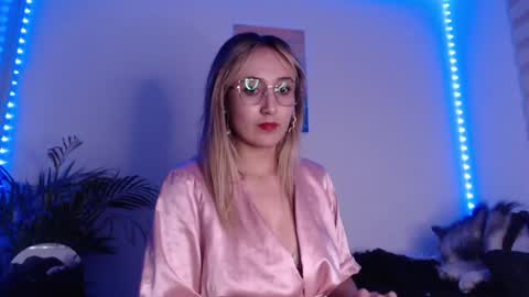 Gabriela online show from February 7, 2:19 am