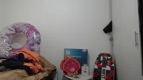 Snapshot of gabb_rioss chatting on April 26, 9:56 pm Gabriela online show from April 26, 9:56 pm