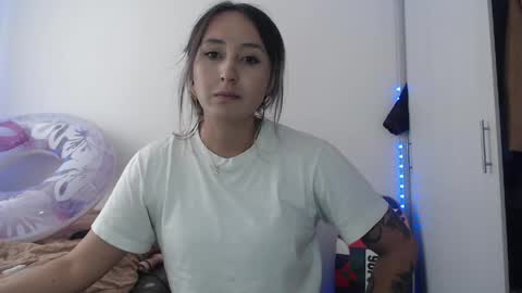 Snapshot of gabb_rioss chatting on May 26, 5:09 pm Gabriela online show from May 26, 5:09 pm