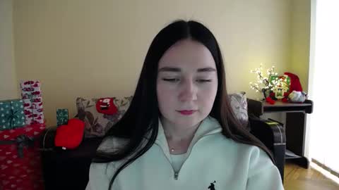 Jaklin online show from January 12, 9:47 am