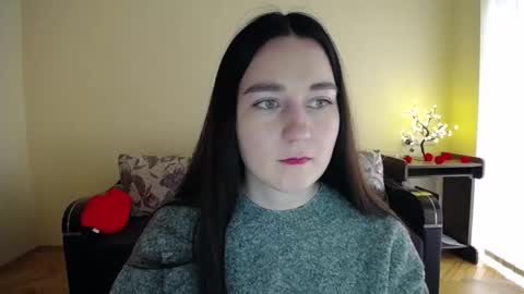 Jaklin online show from April 10, 9:03 am