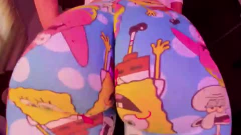 Snapshot of gabby_haze chatting on February 22, 6:28 pm G A B R I E L A online show from February 22, 6:28 pm