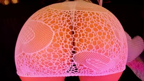 G A B R I E L A   online show from April 10, 5:01 am