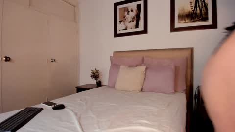 Gabriela online show from December 23, 3:12 pm