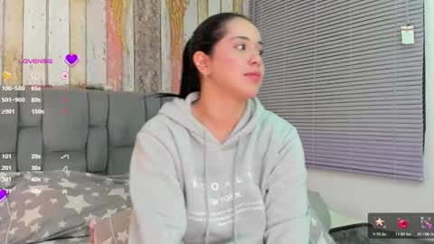 Gabriela  online show from March 11, 5:49 am