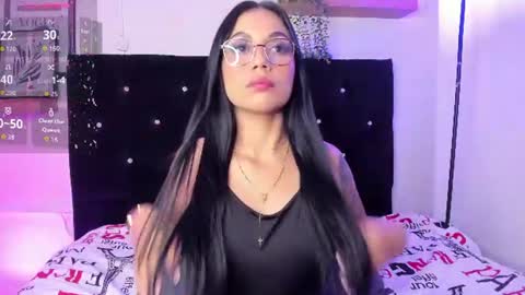 Snapshot of gabihills chatting on July 13, 2:03 am GABRIELA online show from July 13, 2:03 am
