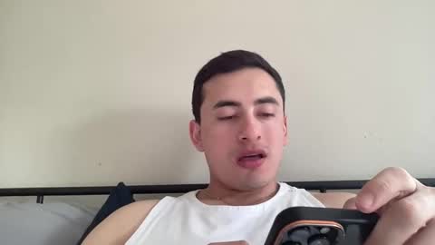 gabog0 online show from March 14, 7:30 pm