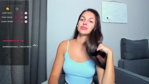 Snapshot of gabri_baby chatting on June 25, 5:12 am The next stream in car 1 december 10pm time in France online show from June 25, 5:12 am