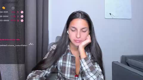 Snapshot of gabri_baby chatting on July 6, 8:55 am The next stream in car 1 december 10pm time in France online show from July 6, 8:55 am