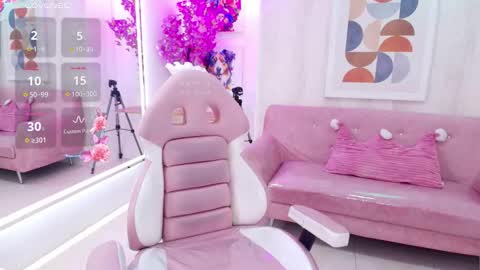 Gabby  online show from March 26, 4:07 am