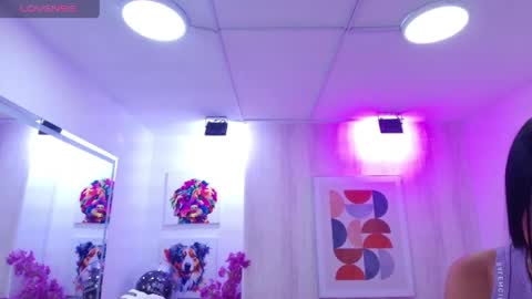 Gabby  online show from April 12, 3:44 am