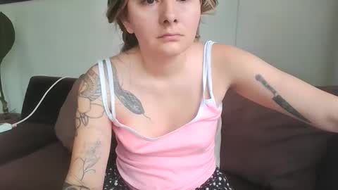 Gabriela Miller online show from May 29, 2:37 pm