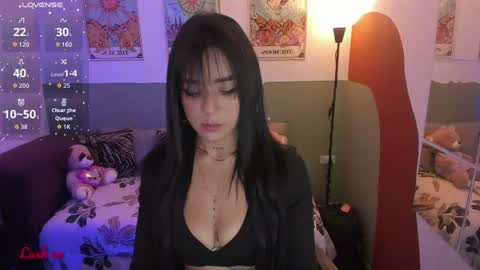 Gabriela Torres  online show from June 10, 3:11 pm