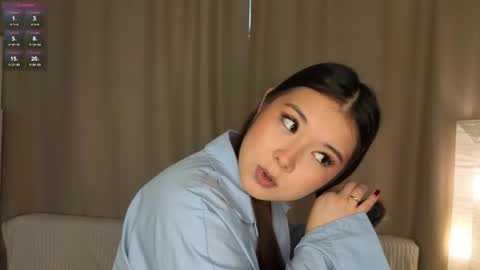 Aki   online show from March 29, 4:12 am