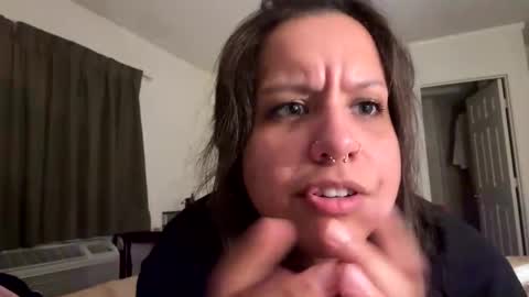 Snapshot of gabriellaayaila chatting on February 17, 10:23 am gabriellaayaila online show from February 17, 10:23 am