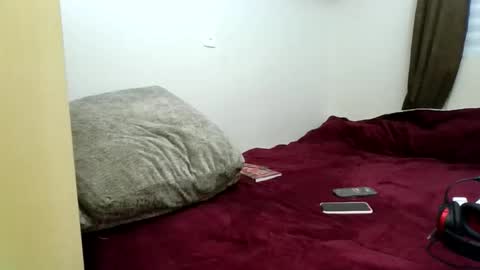 gabriellamanhaes online show from June 4, 11:55 pm