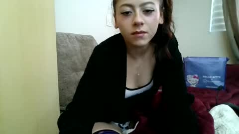 gabriellamanhaes online show from June 17, 4:30 pm
