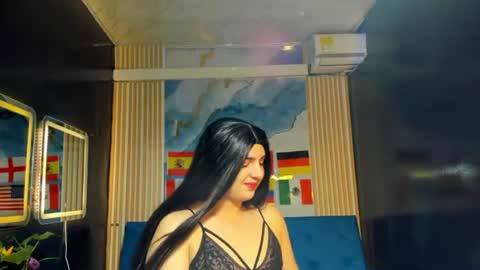 GABY GIL online show from June 18, 12:53 pm
