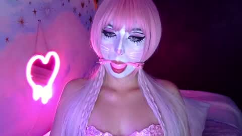 gabygumms online show from June 27, 8:19 am
