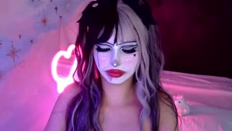 gabygumms online show from July 28, 5:47 am