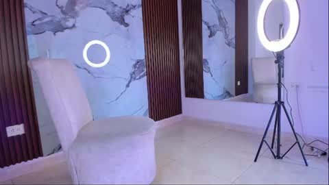 Gaby online show from July 22, 6:32 pm