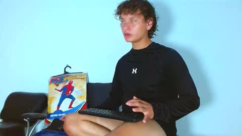 Ariel Aoir online show from March 19, 12:14 am