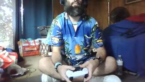 Snapshot of gamerfiend420 chatting on June 21, 1:08 am gamerfiend420 online show from June 21, 1:08 am