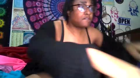 Gardenia online show from April 11, 11:53 pm