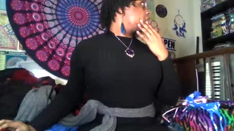 Snapshot of gardeniaspear chatting on July 4, 5:46 am Gardenia online show from July 4, 5:46 am