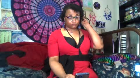 Snapshot of gardeniaspear chatting on July 12, 4:25 am Gardenia online show from July 12, 4:25 am