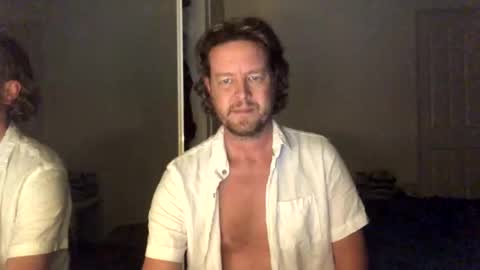 gcsurfer81 online show from May 2, 8:08 am