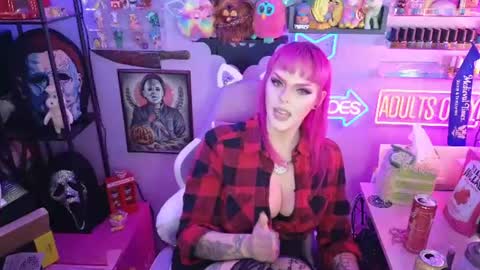 Snapshot of geishamonroe chatting on June 27, 4:39 am Geisha Monroe online show from June 27, 4:39 am