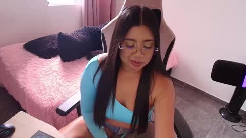 geminis11 online show from January 13, 7:41 pm