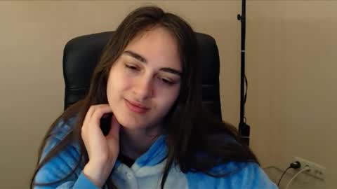 Gemma online show from February 6, 7:23 am