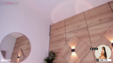 Snapshot of gemmacarter_ chatting on February 6, 10:53 pm online show from February 6, 10:53 pm