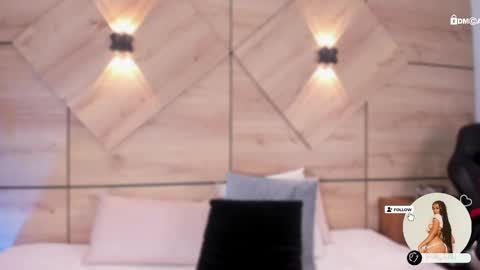 Snapshot of gemmacarter_ chatting on February 12, 10:48 pm online show from February 12, 10:48 pm