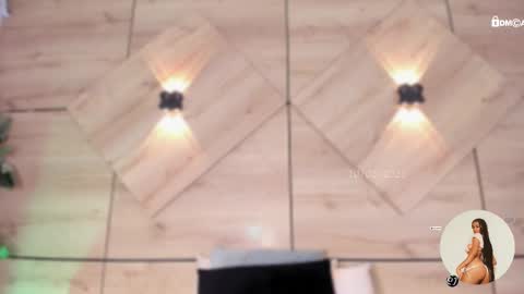 Snapshot of gemmacarter_ chatting on March 10, 10:45 pm online show from March 10, 10:45 pm