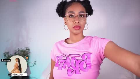 Snapshot of gemmacarter_ chatting on February 11, 1:21 am online show from February 11, 1:21 am