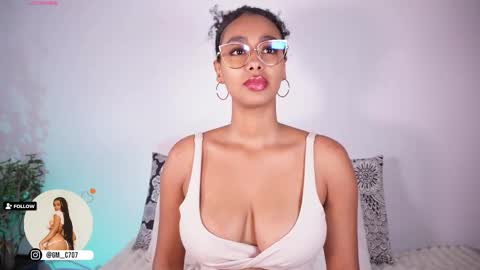 Snapshot of gemmacarter_ chatting on February 14, 12:40 am online show from February 14, 12:40 am