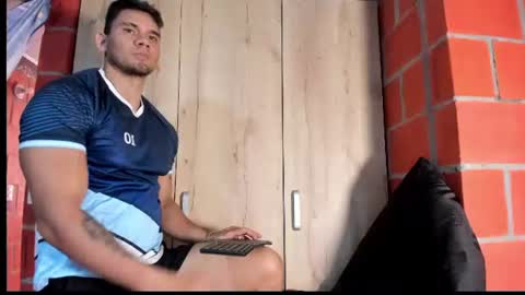 gendersonfit online show from July 10, 9:06 pm