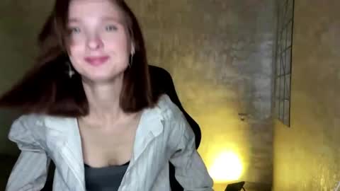 Riana online show from May 23, 3:45 am