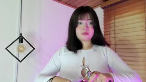 Snapshot of gennesis_love chatting on December 17, 3:34 am Sofia online show from December 17, 3:34 am