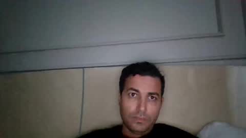 Snapshot of genteldevil chatting on December 17, 8:42 am genteldevil online show from December 17, 8:42 am